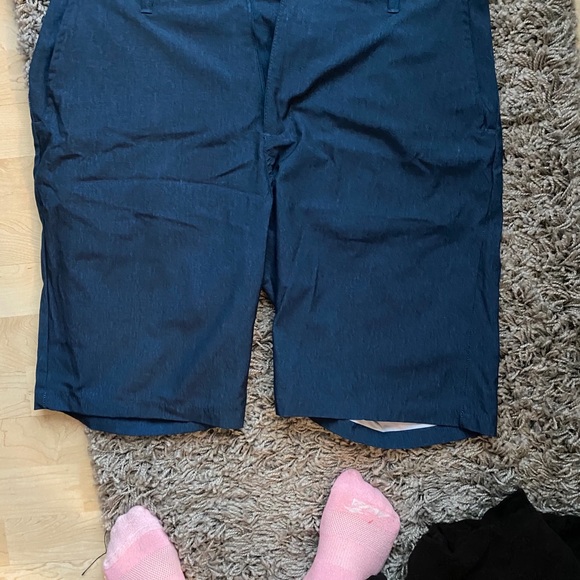 Men’s Ron Jon Surf Shop Shorts - Picture 2 of 2